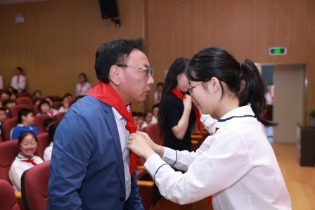童心向党，红领巾启航 ——深圳市翠北实验小学举行2024级少先队入队仪式