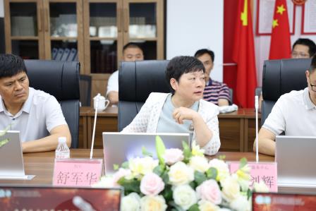 用心守护，食全食美 ——罗湖区新改扩建学校推动食堂自主经营工作交流会在翠园东晓中学召开