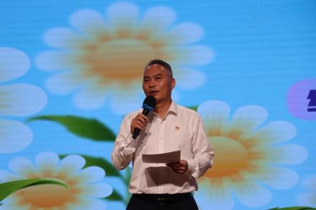 心向暖阳育桃李，不负岁月绽芳华 —— 红桂中学第二届教师教育心得分享圆满落幕