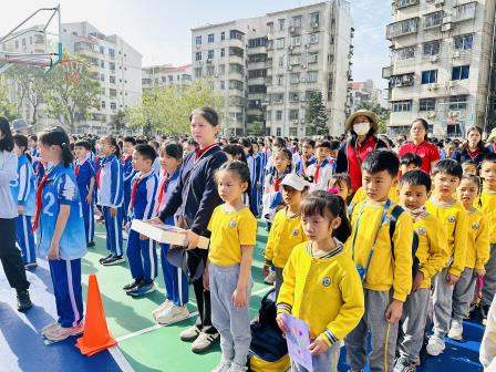 萌娃探校，筑梦未来——华丽小学开展幼小衔接校园体验活动