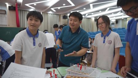 学为中心，数智赋能，互联共生 ——全国课改名校精品课暨“数智课堂”展示活动在深圳市罗湖外语实验学校举行