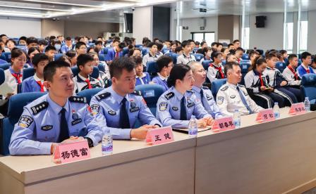 护安不躺平！文锦少年扛大旗 ——翠园文锦中学举行“全民国家安全教育日”宣传教育系列活动