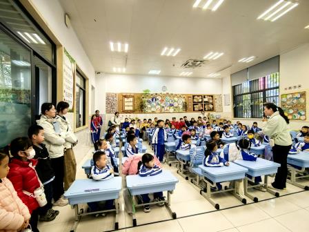 助力幼童逐梦，点亮小学憧憬 ——翠北实验小学开展幼小衔接活动