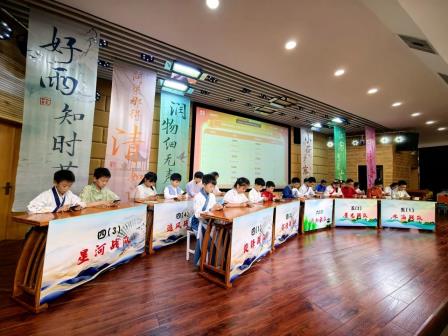 深圳市怡景小学举行仲春诗歌节暨第三届诗词大会