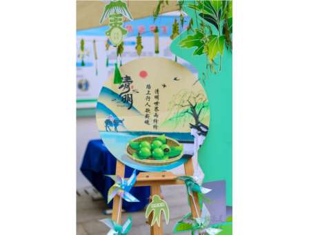 深圳市怡景小学举办2025仲春浪漫诗歌节：以诗为媒，育美润心——探索诗教多维融合路径，培根铸魂育新时代少年