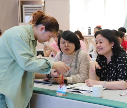 小镜头，大世界——深圳市罗湖区托幼幼教集团举办宣传工作培训（第四场）