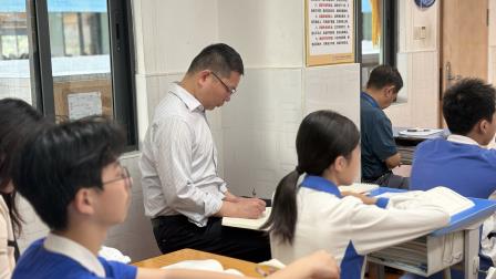 罗湖侨香实验学校迎接区专项督导 深化“双减+”改革赋能学生全面发展
