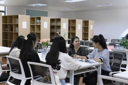 破茧成蝶正当时 逐光而行向未来 ——螺岭湖贝迎接区“2024年新入职教师‘十项基本功’破茧过关视导工作”