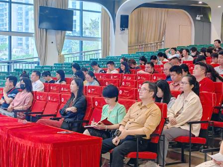 用沟通技巧化解压力 助力学生心理成长 ——南科大附属罗湖中学“致远讲堂”第八期
