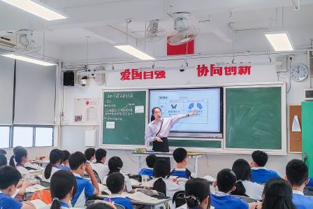 视导引领强师能，精准赋能启新程——罗湖区教科院专家团队莅临翠园文锦中学开展“新教师过关考核暨初三考教衔接”专项视导活动