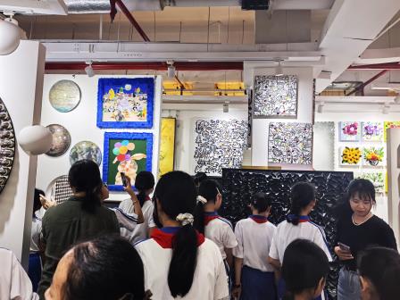 体验非遗竹编 品味家居美学——凤光小学美术社团开展ADC艺展中心实践活动