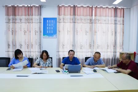 视导引领强师能，精准赋能启新程——罗湖区教科院专家团队莅临翠园文锦中学开展“新教师过关考核暨初三考教衔接”专项视导活动