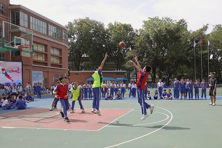 热血燃球场，青春“篮”不住——2024-2025学年度深圳市螺岭外国语实验学校体育节暨红领巾春季运动会六年级篮球比赛圆满落幕
