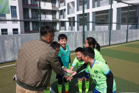 以体育人展风采，绿茵逐梦向未来 ——深圳市翠北实验小学第七届逐梦杯”班级足球赛圆满落幕