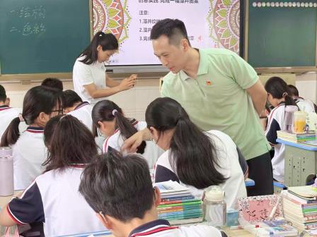 党建领航聚合力 结对帮扶谱新篇——罗湖教科院附属学校党支部开展结对帮扶活动