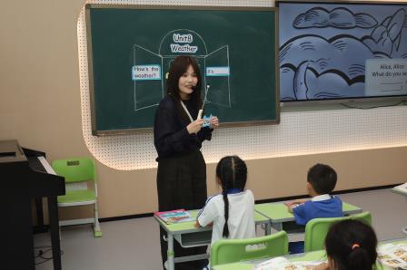 以智提质 向新而行——孔文东名校长工作室为草埔小学开出“四剂良方”
