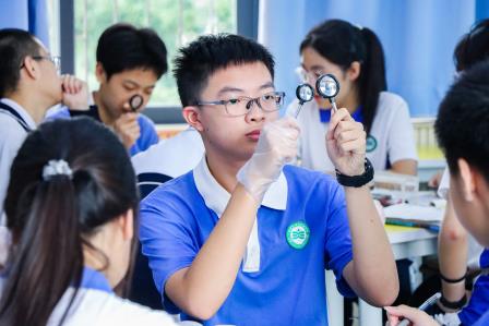 项目式学习赋能双减课堂，物理课解锁“星辰密码”
