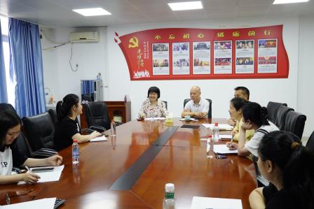 匠心独运，Ai赋能——凤光小学第二十五届“凤凰杯”劳动学科教学展示精彩纷呈