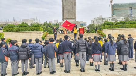 英烈魂铸深港脉 少年志承家国心 ——深港姊妹学校共赴深圳革命烈士陵园祭扫