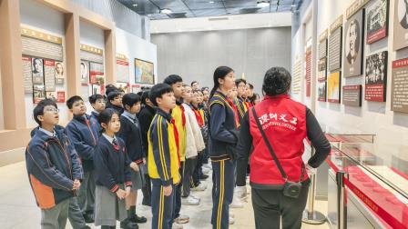 英烈魂铸深港脉 少年志承家国心 ——深港姊妹学校共赴深圳革命烈士陵园祭扫