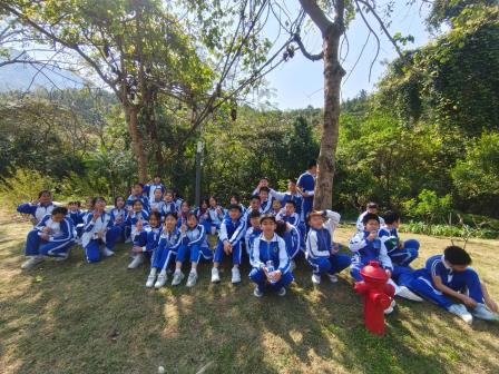 深圳市怡景小学4-6年级开展“每周半天计划”实践课程