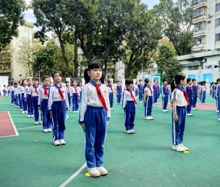 运动启智，快乐同行——深圳市怡景小学2025年春季运动会圆满落幕