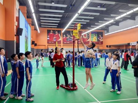 运动启智，快乐同行——深圳市怡景小学2025年春季运动会圆满落幕