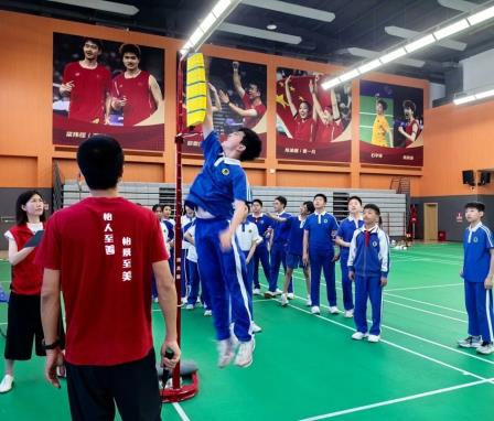 运动启智，快乐同行——深圳市怡景小学2025年春季运动会圆满落幕