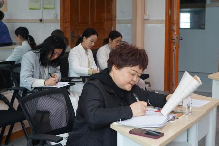 深耕课堂谋实效 精研共进促成长 ——深圳市罗湖小学开展语文专题研讨活动