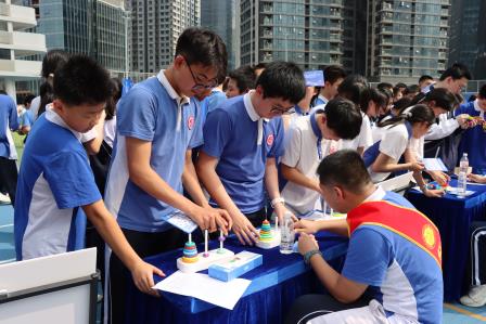 “创客同携手，未来共闪耀” 深圳市红桂中学成功举办第二届创客文化节