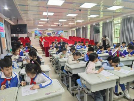 罗湖区教科院调研碧波小学学习方式变革：小组合作课堂赋能思维成长
