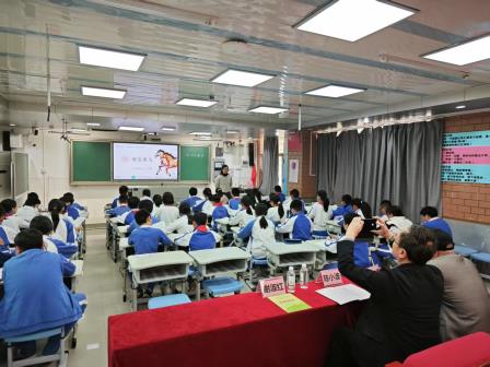 罗湖区教科院调研碧波小学学习方式变革：小组合作课堂赋能思维成长