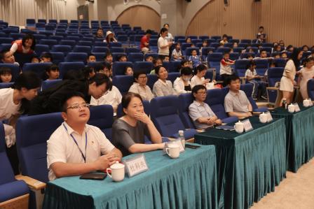 中草药进校园——罗湖外语小学正式启动！赵宏院长亲授“罗外娃”第一课