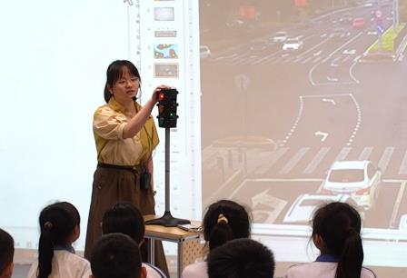 数智赋能科学课堂，东晓教师精彩亮相