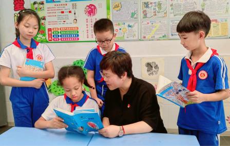 以书为舟载誉归，东晓小学“阅读育人生态链”成果丰硕