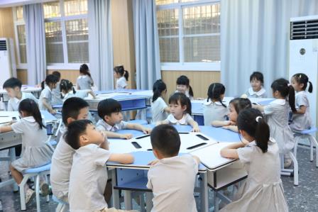 新秀小学与金色年华新秀幼儿园联合开展小幼衔接贯通课程实践活动