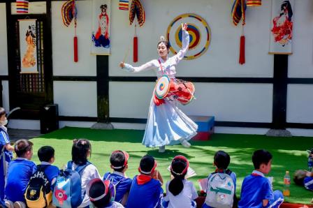 了解祖国河山，激发爱国热情  ——罗湖小学1-3年级学生开展锦绣中华民俗文化村之旅