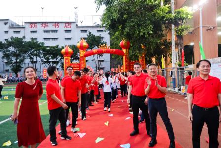 青春誓言激荡梦想征程  罗实少年共赴中考之约 ——罗湖实验学校初三学子吹响中考冲刺号角