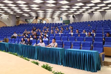 潮安教育同仁走进罗湖外语小学探索教联体办学新路径