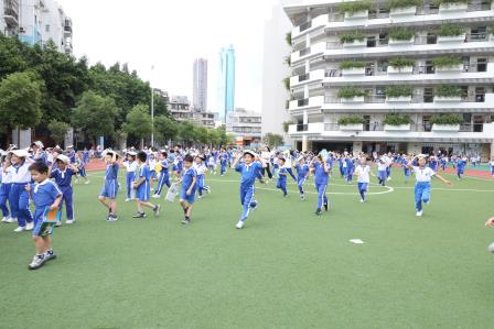 人人讲安全·个个会应急——深圳市红桂小学开展防震减灾安全应急疏散演练