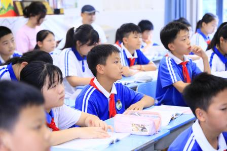 家校 “TONG”行 共育成长——深圳市螺岭教育集团仙桐实验小学成功举办校园开放日活动