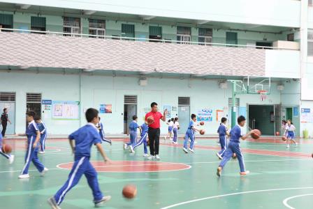 数智赋能体育课堂，共研共成长——2025 年罗湖区体育与健康学科 “数智课堂” 展示与研讨活动纪实
