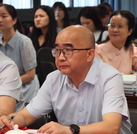数字赋能启新程     罗湖教育谱华章——深圳市东晓小学成功举办罗湖区“数字化赋能”教师小课题第二组结题汇报会