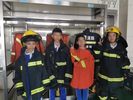 烈火小卫士：消防特勤探险日——深圳市罗湖未来学校师生走进清水河特勤消防救助站开展沉浸式消防安全教育实践活动