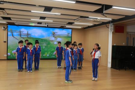 阳光心理 健康人生——布心小学举行5·25心理健康日主题升旗仪式