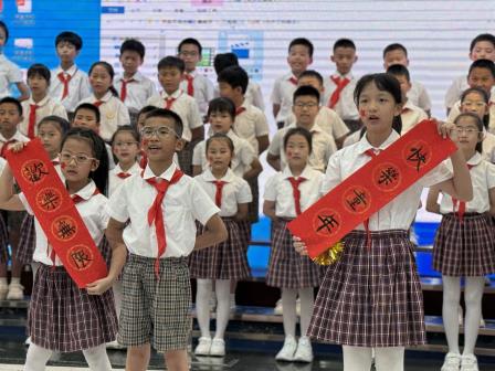 当英语课遇见合唱团——翠茵学校美育融合的实践探索
