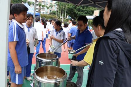 明珠小学微型马拉松大作战，一到六年级齐上阵