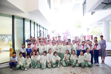 阅读，悦己，越未来——深圳市莲南教育集团安芳小学开展世界读书日系列活动