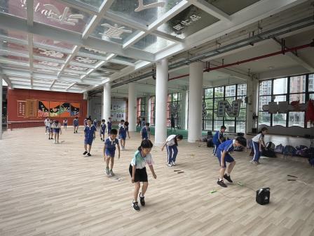 深圳市螺岭教育集团仙桐实验小学跳绳队在罗湖区中小学生跳绳比赛中斩获佳绩