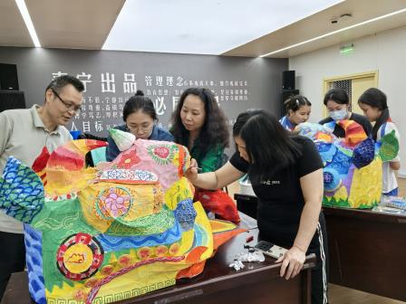 美育一件事 ——非遗与敦煌艺术碰撞 泰宁学子创意亮相文博会